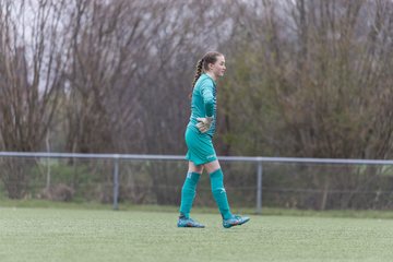 Bild 398 - F SSC Hagen Ahrensburg - SV Frisia Risum-Lindholm : Ergebnis: 1:2